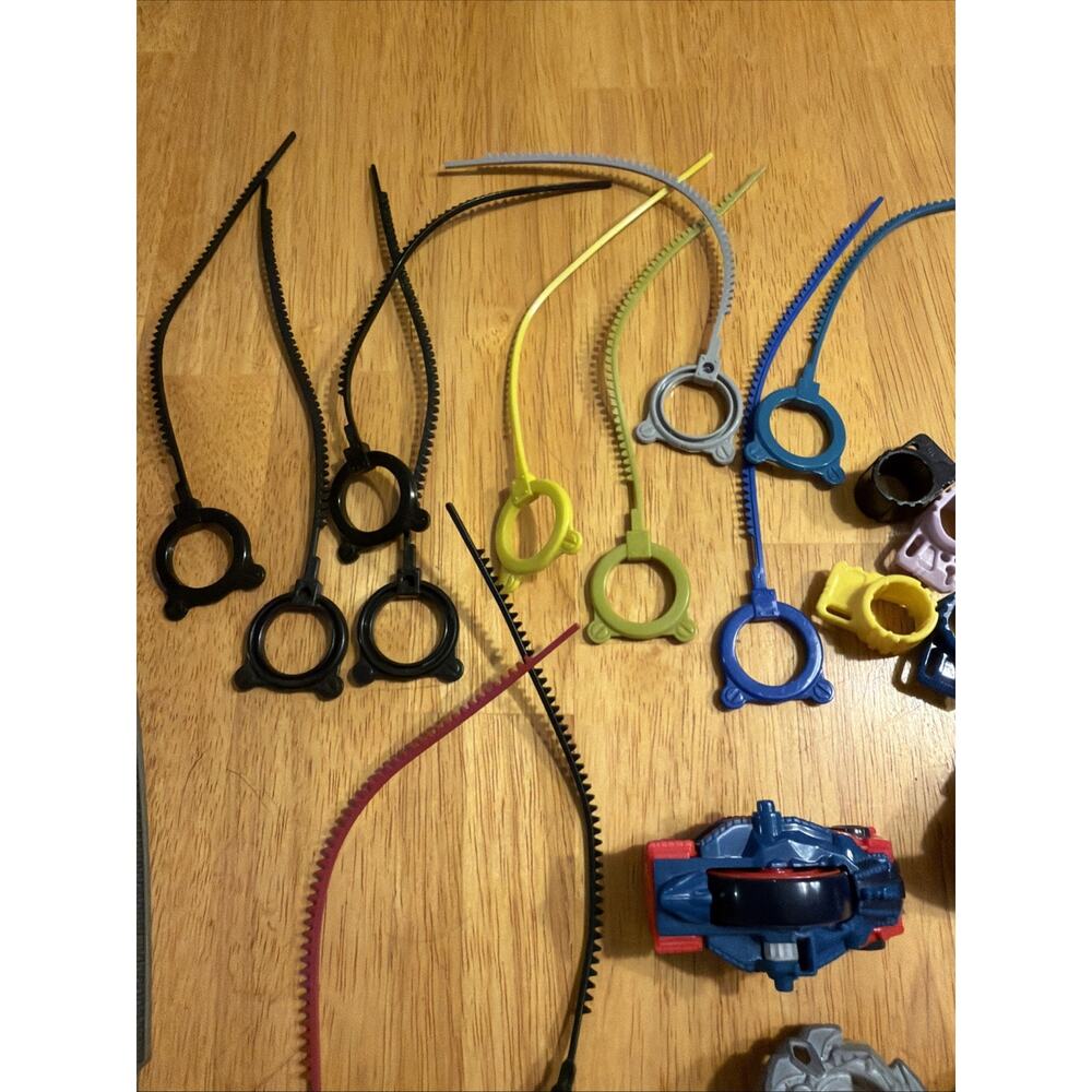 Beyblade Lot Of 37 With Launchers Rip Cords Takara Tomy Hasbro Vintage Y2K - Picture 8 of 10